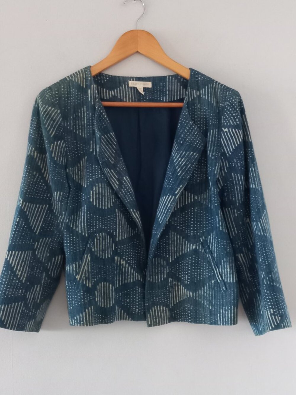 EILEEN FISHER cotton batik style light jacket blazer